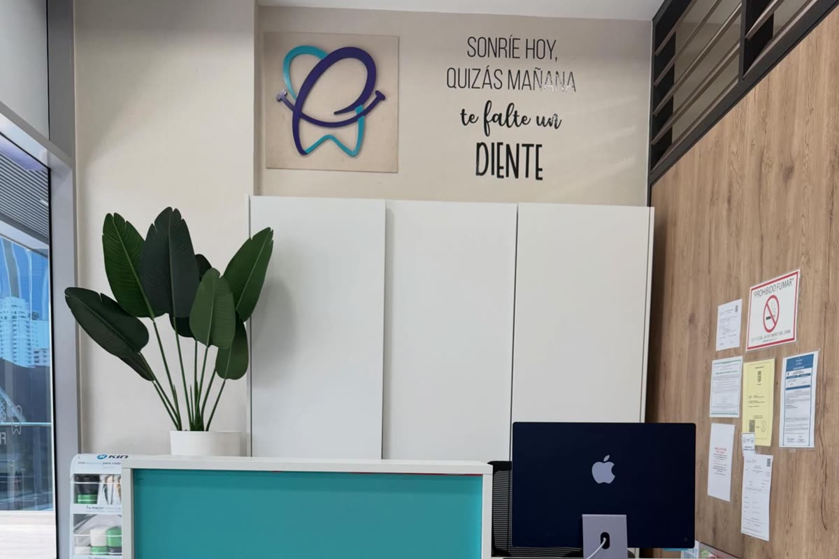 Recepción de Panamá Sonríe — Vía Israel (Plaza Sunset Strip)